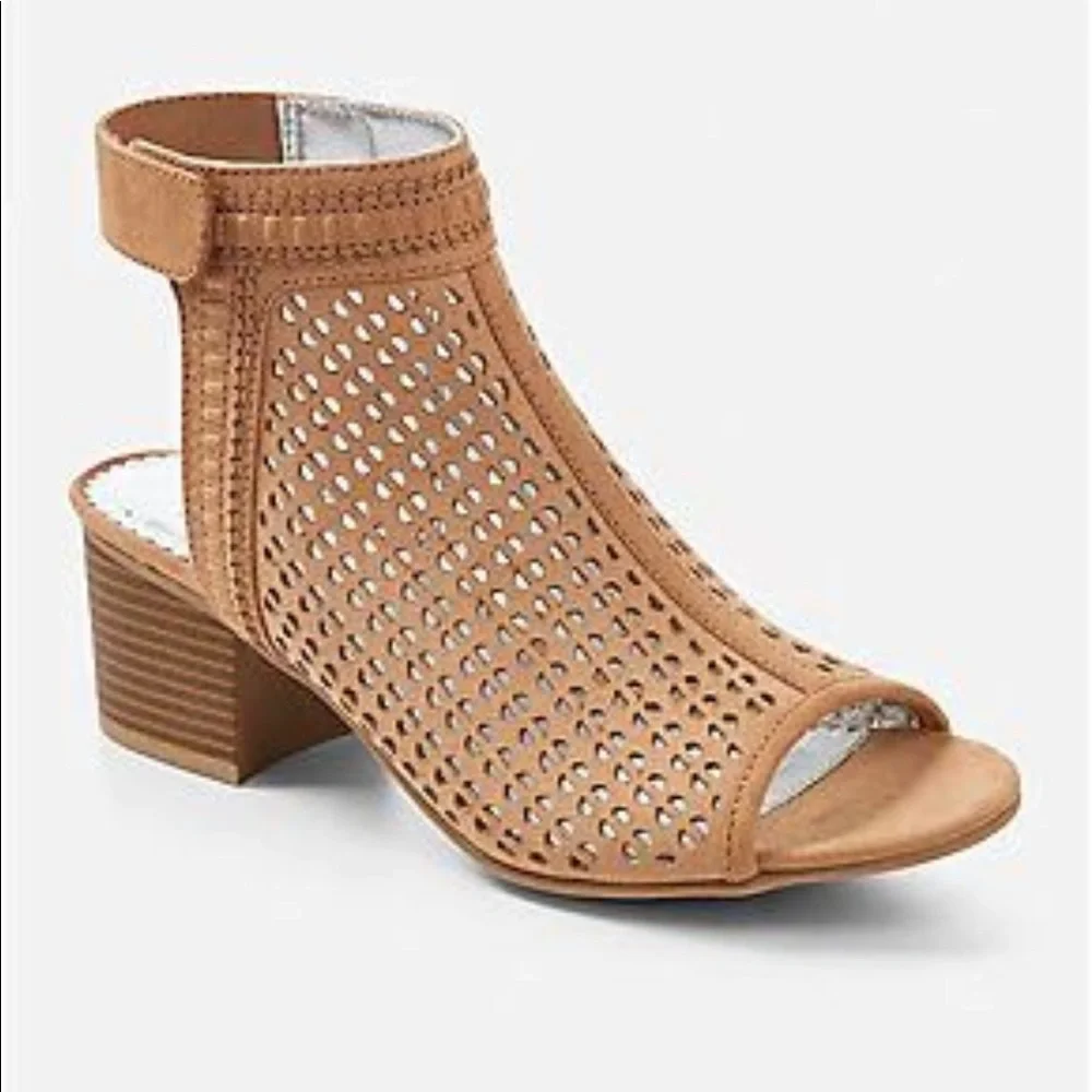 Justice! Perforated Heeled Bootie Sandals - Picture 1 of 8